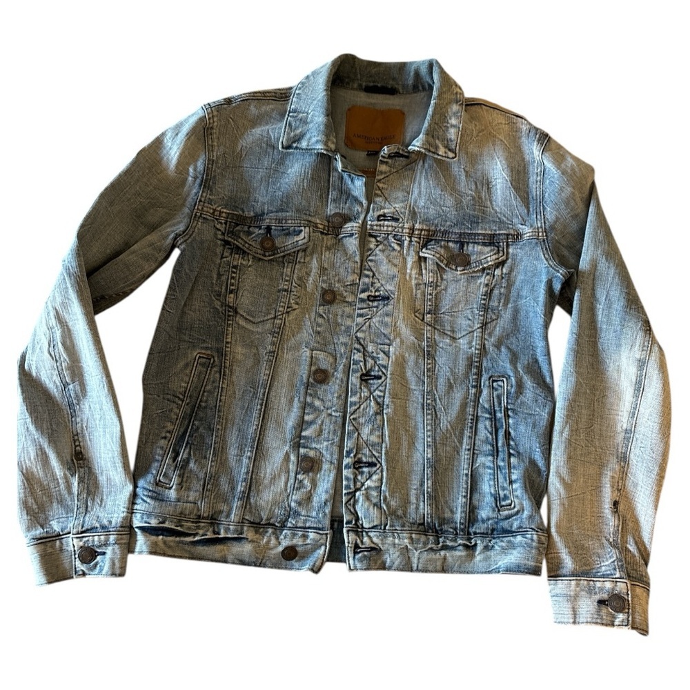 American Eagle Outfitters Light Blue Denim Jacket
